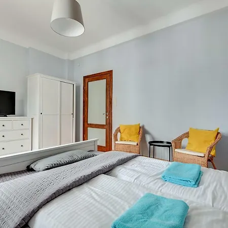Grand - Brooklyn 2 Bedroom Apartmán *