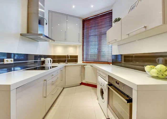 Grand - Brooklyn 2 Bedroom アパート ソポト